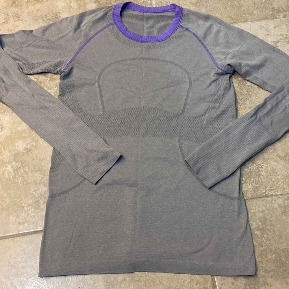 Lululemon Swiftly Tech Long Sleeves - Picture 2 of 10